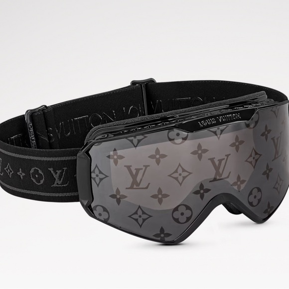 Louis Vuitton Ski Goggles - Picture 8 of 15